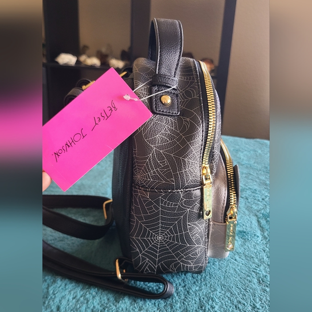 NWT Betsey Johnson Spider Web Cat Backpack - Picture 3 of 14